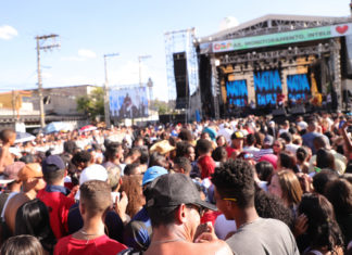 Mais de 20 mil pessoas prestigiam o show de aniversário de Osasco
