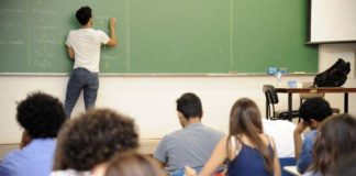 O período para matrícula presencial estará disponível enquanto houver vagas - o horário de atendimento é: seg a sex, das 19h às 22h e aos sábados das 08h às 17h. É importante não esquecer de trazer as xerox dos documentos solicitados e a taxa de matrícula.