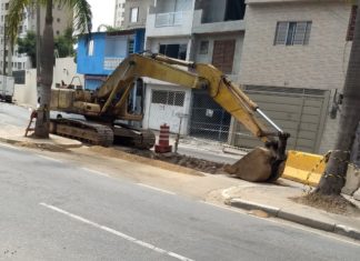 Moradores se queixam de atraso em obras nos córregos da cidade