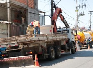 Carapicuíba segue com obras na rede de esgoto Obras-saneamento