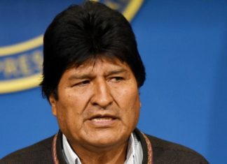 Evo Morales aceita asilo político e viaja para o México