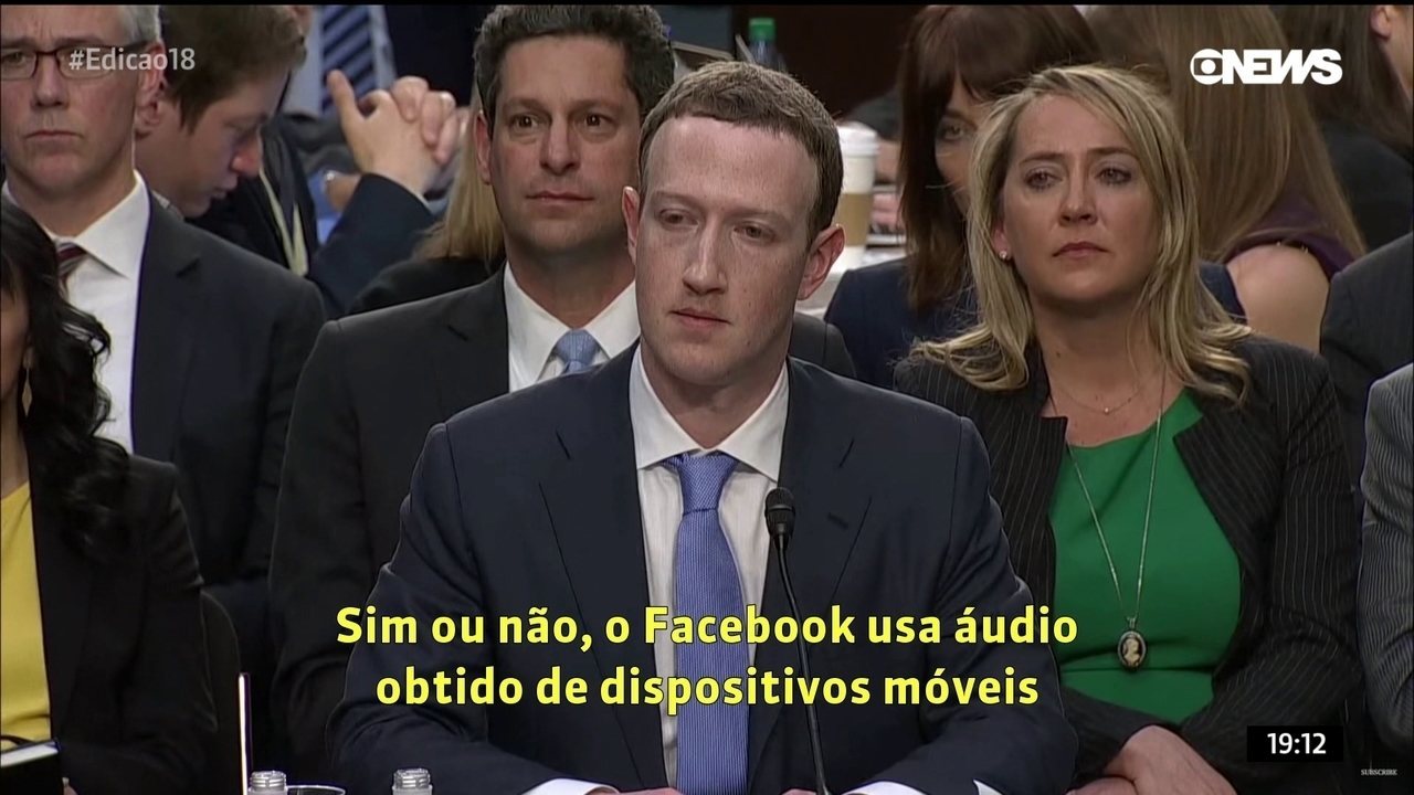 Ao Congresso dos EUA em 2018, Zuckerberg negou que Facebook acessasse áudio de usuários