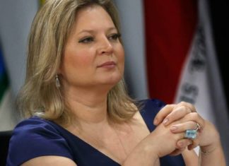 Joice Hasselmann é a nova líder do PSL na Câmara dos Deputados Joice Hasselmann é a nova líder da bancada do PSL na Câmara