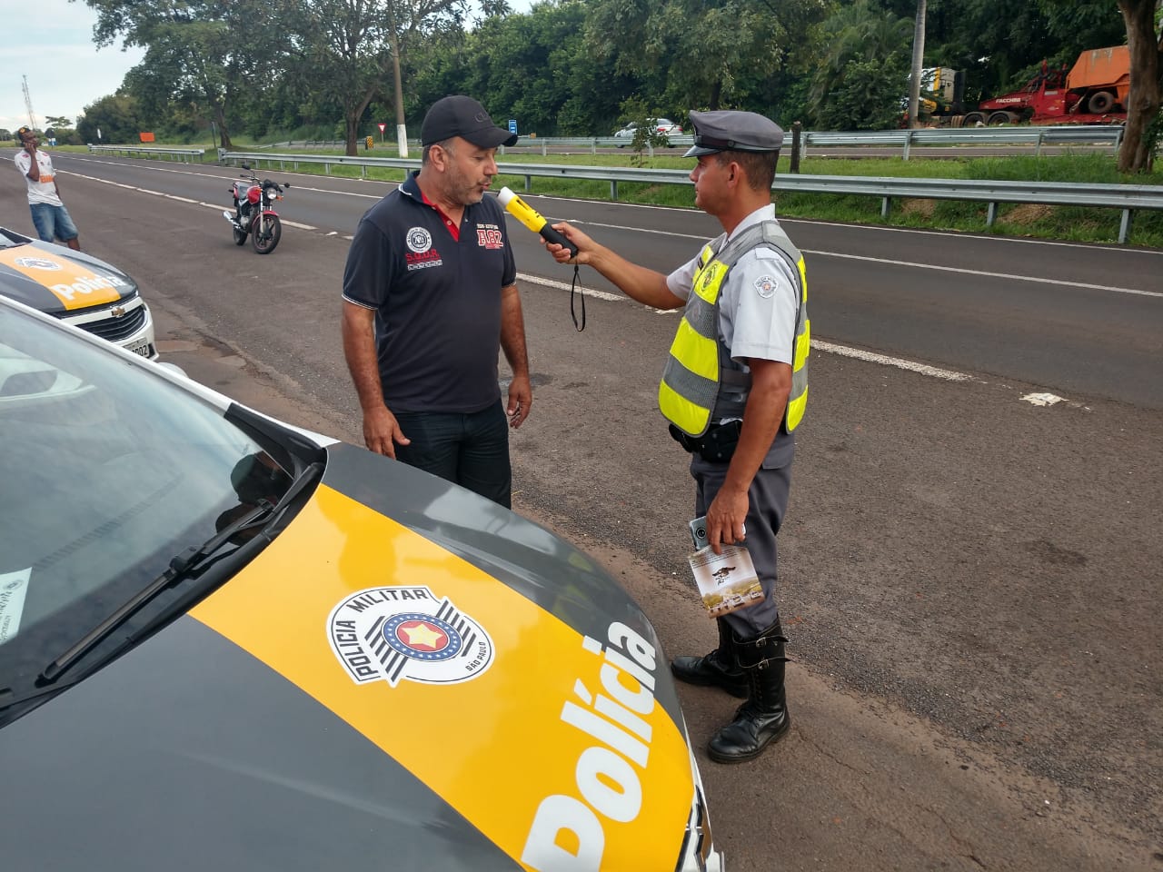 Polícia surpreendem motoristas sob efeito de bebidas alcoólicas