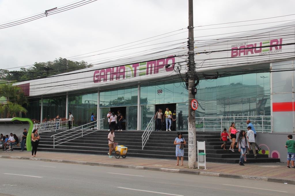 Atendimento presencial ao público é suspenso no Ganha Tempo e no Paço