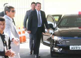 Governo estuda criar cupom para trabalhadores informais