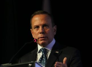 Doria diz esperar aprovação da vacina chinesa contra a Covid-19 em novembro