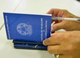 PAT Carapicuíba tem 150 vagas para jovens da cidade em busca do primeiro emprego