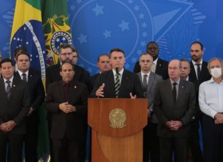 Jair Bolsonaro diz que não houve intervenção política na Polícia Federal