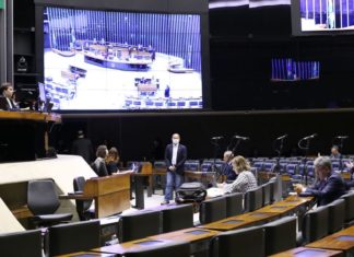 Auxílio emergencial será ampliada em outras categorias Câmara dos Deputados aprovou ampliar a lista de categorias a serem beneficiadas com o pagamento do auxílio emergencial.