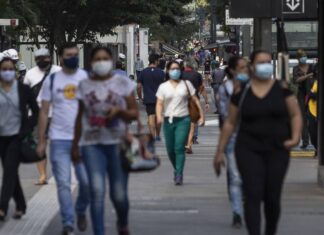 Uso obrigatório de máscara no estado de SP começa a valer a partir de quinta-feira