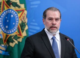 Novo exame para covid-19 de Toffoli dá negativo