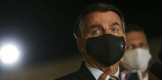 Bolsonaro menciona reabertura "responsável" da economia