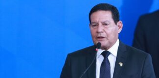 Vice-presidente tem resultado negativo para Covid-19.