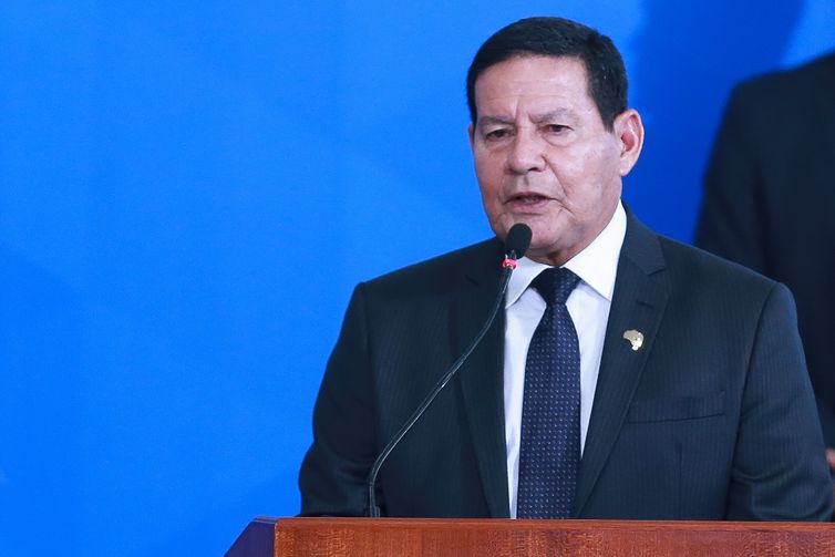 Vice-presidente tem resultado negativo para Covid-19.