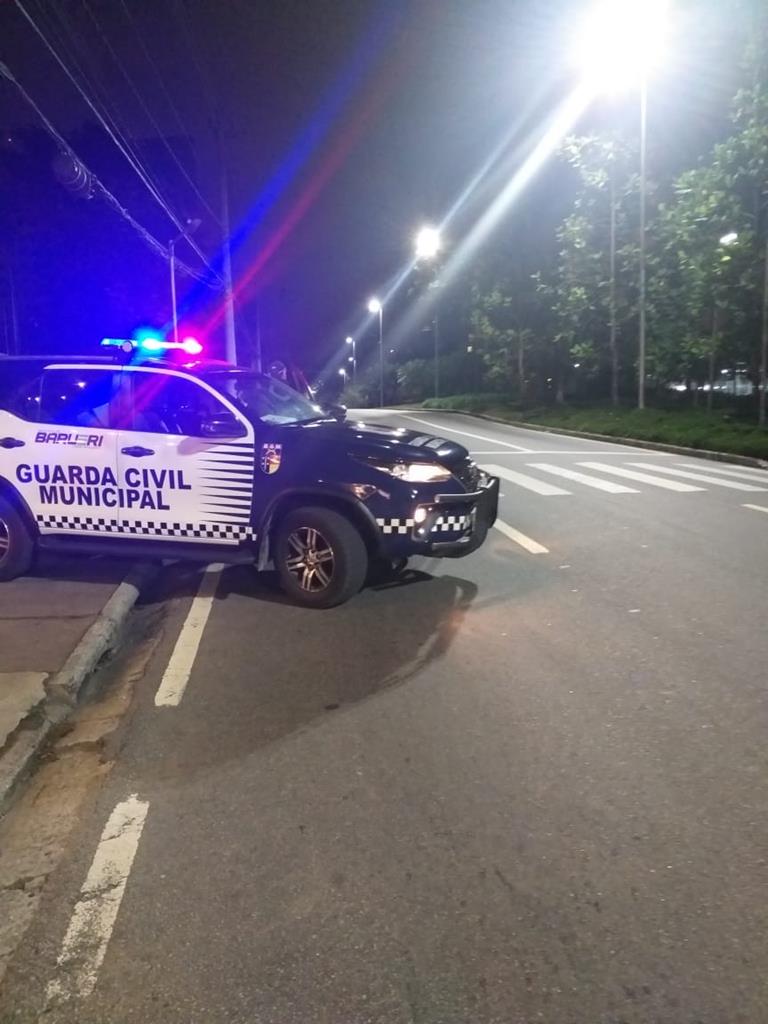 No último dia 21, a Guarda Municipal recebeu uma denúncia através do app Barueri sobre alta velocidade e direção perigosa em Alphaville.