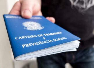 Veja 2.219 vagas de Conferente abertas em todo país