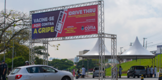 DRIVE-THRU DE VACINAÇÃO CONTRA A GRIPE TERÁ FOCO EM CRIANÇAS, GESTANTES, PUÉRPERAS E ADULTOS (55-59)