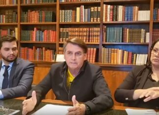 Bolsonaro volta a pedir a apoiadores que não saiam às ruas no domingo