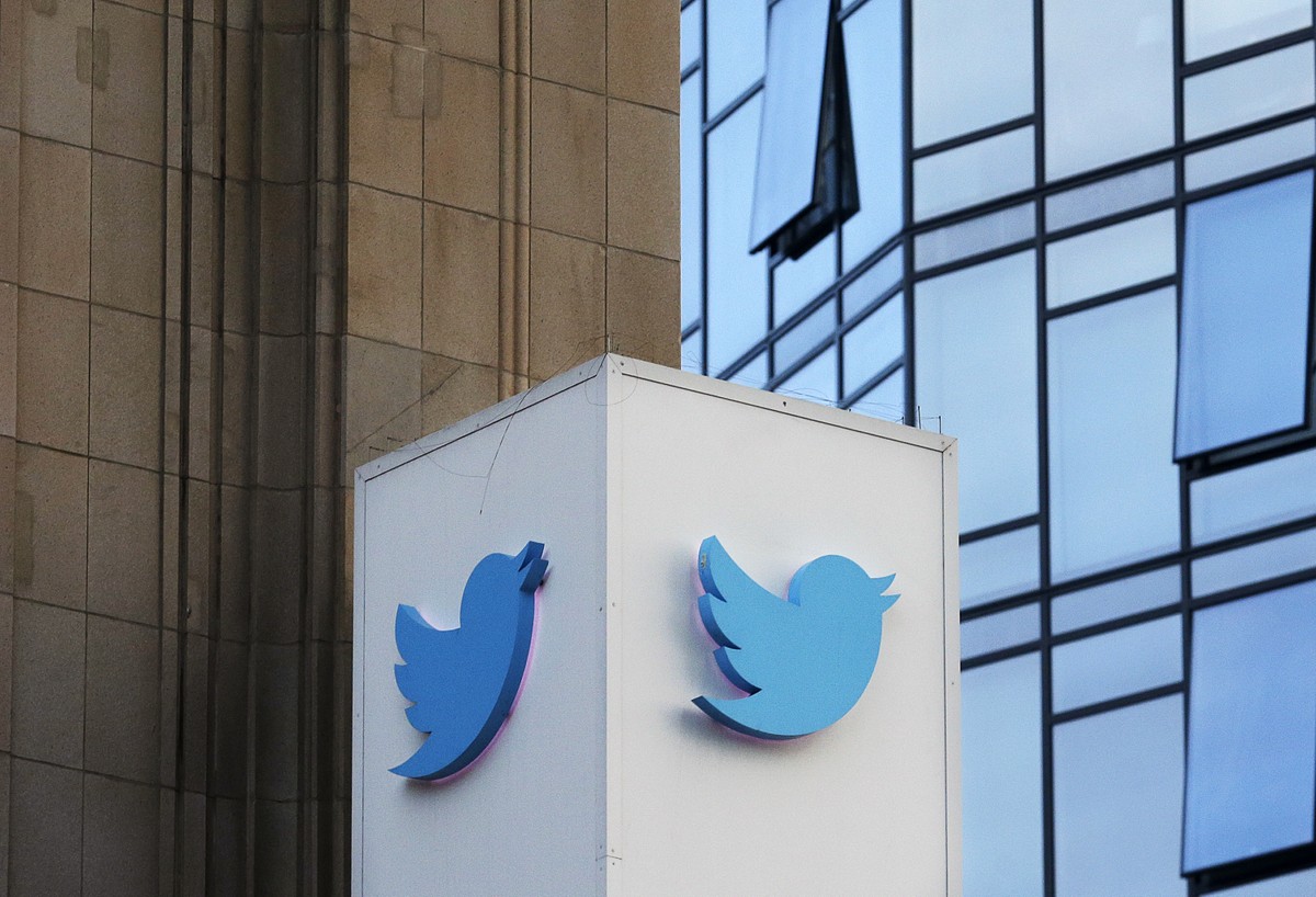 Twitter alega que 130 contas foram atacadas por hacker Twitter alega que 130 contas foram atacadas por hacker