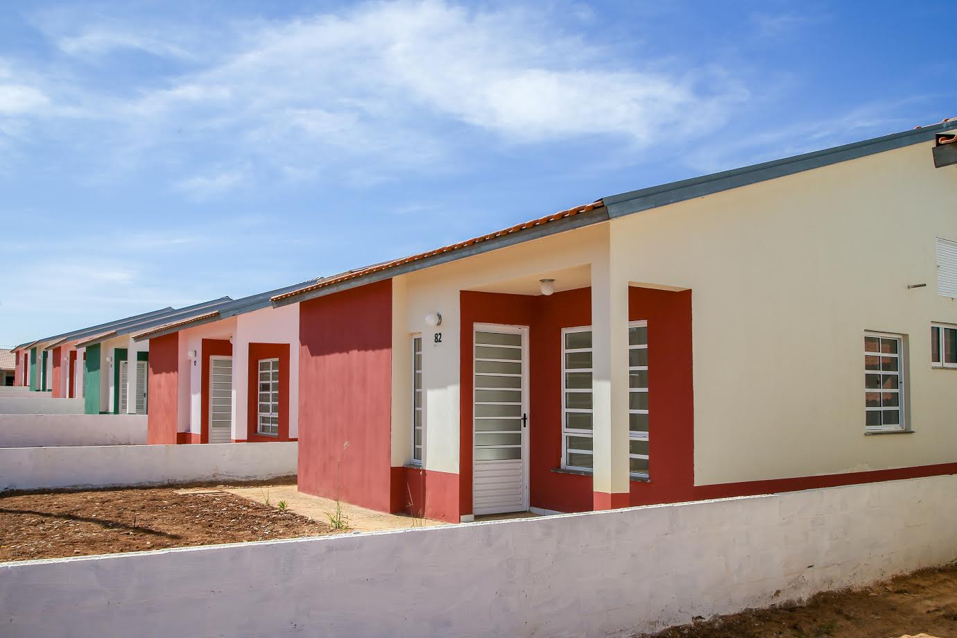Prefeitura de Carapicuíba e Governo do Estado assinam convênio para construção de 220 moradias