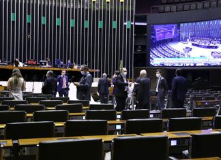 Câmara aprova MP com reforço de até R$ 16 bilhões a estados e municípios