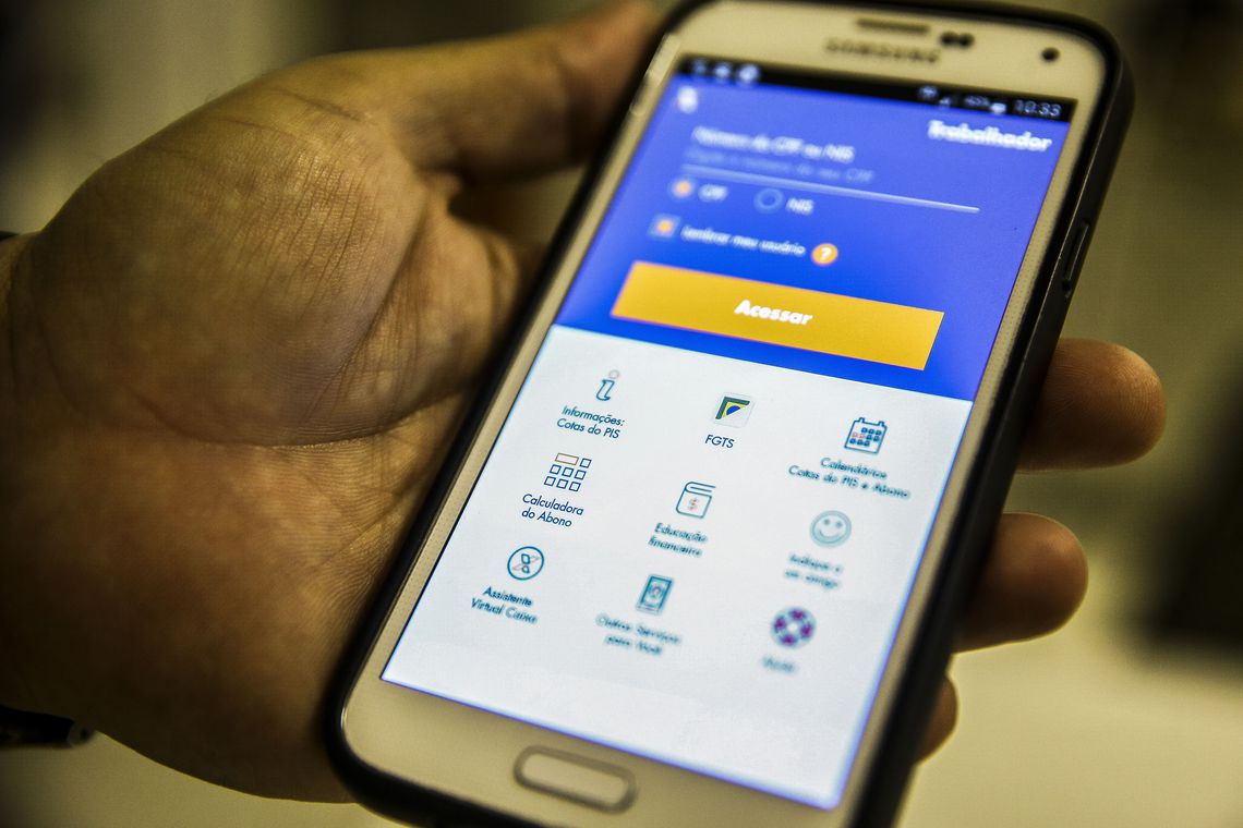 Caixa libera FGTS emergencial para os nascidos em fevereiro, março e abril