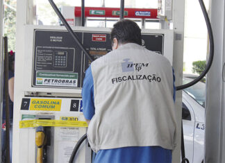 IPEM encontra irregularidades em postos de combustíveis em Carapicuíba e região