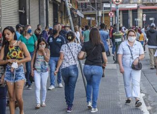 Comércios na fase amarela estão autorizados pelo Governo a ter jornada de 8h