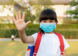 Congresso derruba veto a uso de máscara em escolas e comércio