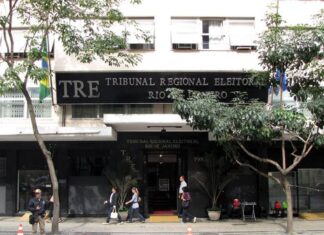 TRE-RJ defende fiscal que apontou arma para candidato a vereador