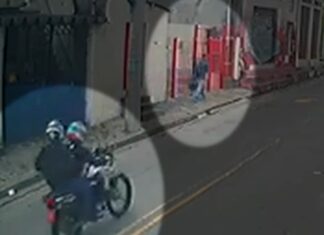 Bandidos de motos aterrorizam moradores de Carapicuíba