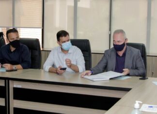 Aulas presenciais em Carapicuíba devem voltar só em Março, diz Marcos Neves