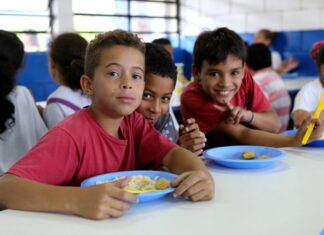 Escolas de SP serão abertas para oferecer merenda aos alunos
