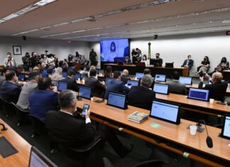 Bancadas terão R$ 241,4 milhões para emendas impositivas em 2021