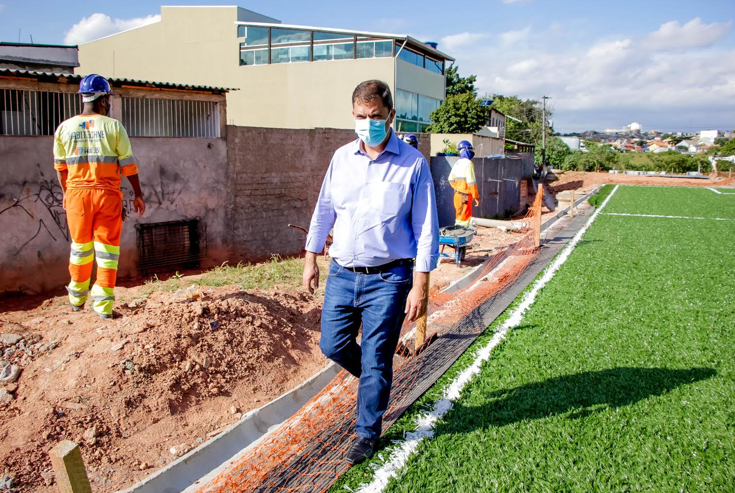 Prefeitura de Carapicuíba acelera obras do Parque Linear Santa Tereza