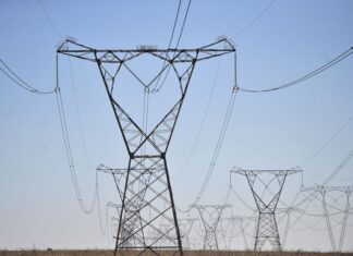 Senado aprova MP que evita aumento de tarifas de energia