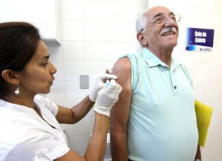 Vacinação para idosos contra Covid-19 em Carapicuíba começa dia 08/02