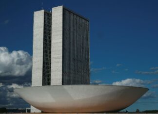 Câmara dos Deputados define comando de mais dez comissões temáticas