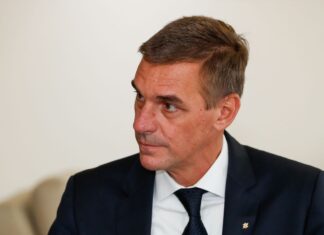 Presidente do Banco do Brasil renuncia ao cargo