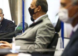 Brasil precisa fortalecer produção de insumos, diz Queiroga em CPI