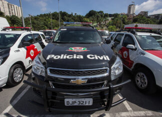 Bar em Alphaville é flagrado pela Polícia Civil com aglomeração