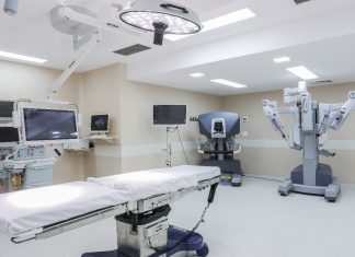 Niterói ganha serviço de cirurgia robótica