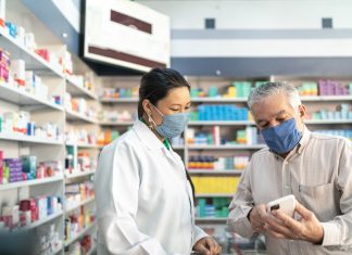 Brasileiros têm menos de 15 reais por mês para comprar medicamentos prescritos