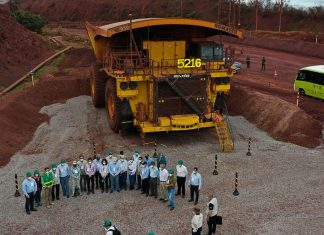 Vice-presidente visita a Amazônia na companhia de embaixadores