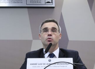 Indicado ao STF, Mendonça é sabatinado no Senado