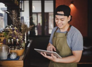 Food service deve crescer 28% em 2022, aponta pesquisa