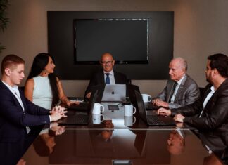 Tecnologia jurídica: setor global estima R$138 bi até 2025