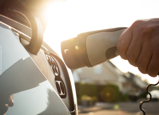 Arie Halpern: transição para carros verdes avança, mas ainda enfrenta obstáculos