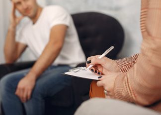 Psicólogos apontam desafios pós pandemia para a saúde mental em 2022
